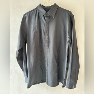Kenneth Cole New York Grey button up shirt